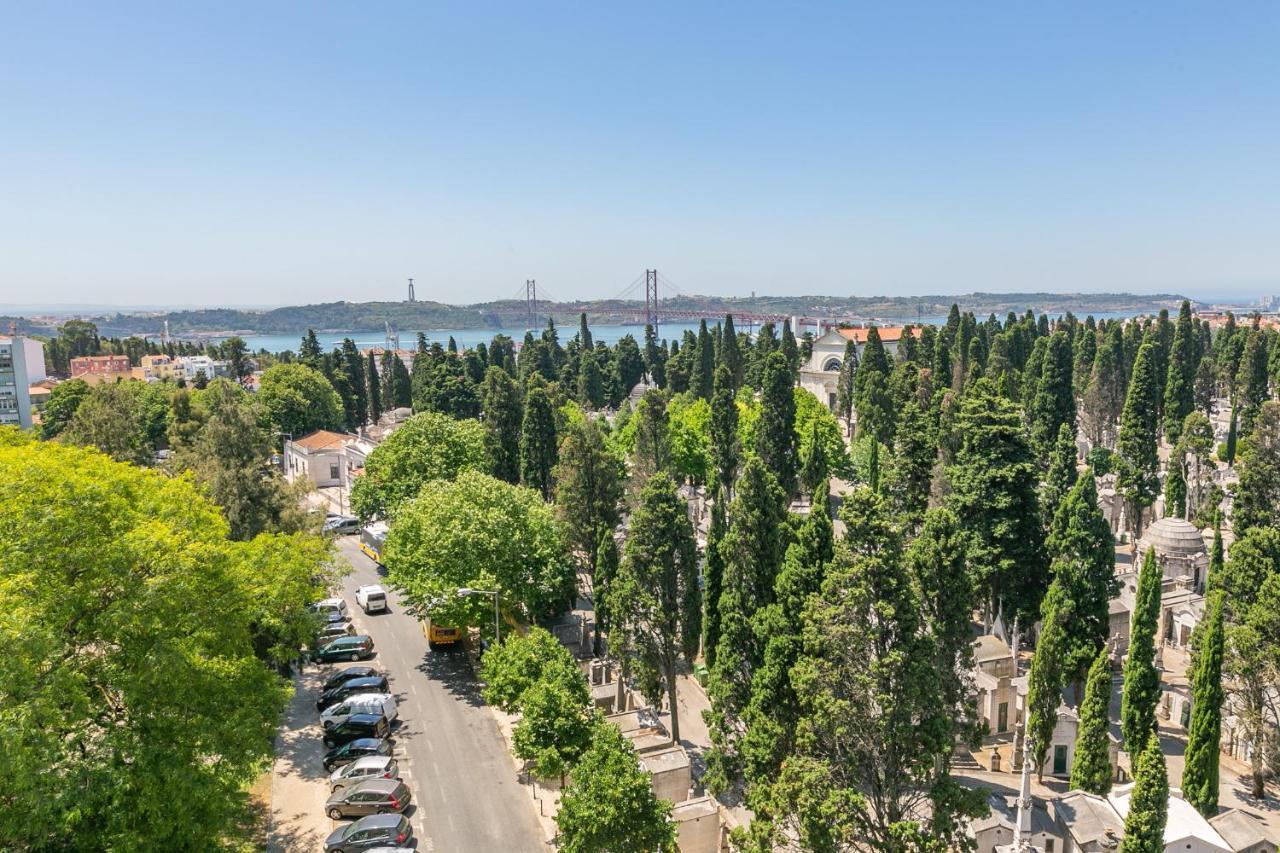 Spacious Apt Campo D'Ourique with AC Lisboa Extérieur photo